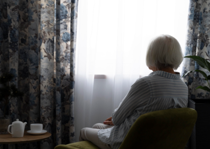 La soledad de las personas mayores: Un reto que debemos afrontar como sociedad